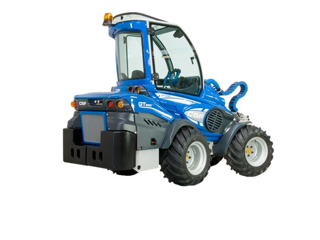 Miniładowarka Multione GT950 podczas pracy